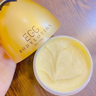 Kem body Trứng Queenie skin