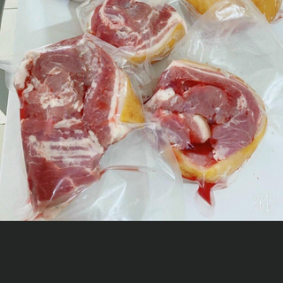 Thịt heo rừng (nuôi thả)