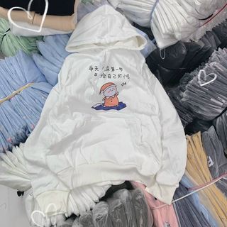 Áo Hoodie logo in nổi chữ hàn form dưới 70kg thun nỉ ngoại mềm mịn
