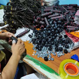 Dây Nhảy Thể Dục Lõi Thép (Có Tạ Sắt)