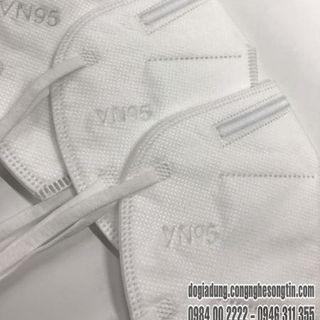 Khẩu trang KN95 5 lớp kháng khuẩn (20 cái/hộp)