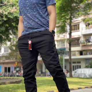 Quần kaki nam - đơn giãn, dễ phối màu.