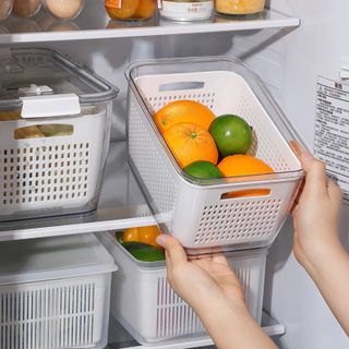 Combo 2 Hộp Nhựa Đựng Thực Phẩm Tủ Lạnh 2 Lớp Có Lỗ Thoát Nước Khóa Thoát Khí Dễ Dàng Bảo Quản Rau Củ