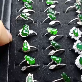 Nhẫn bạc đá phỉ Thuý Type A