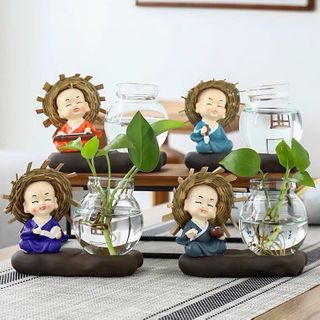 Chú tiểu + Bình thủy sinh - Trang trí phong thủy bàn làm việc, Kệ sách...