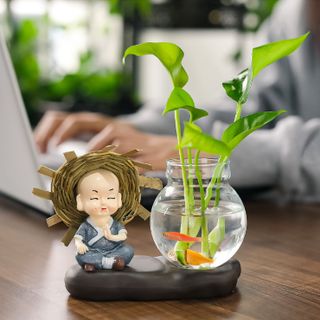 Chú tiểu + Bình thủy sinh - Trang trí phong thủy bàn làm việc, Kệ sách...