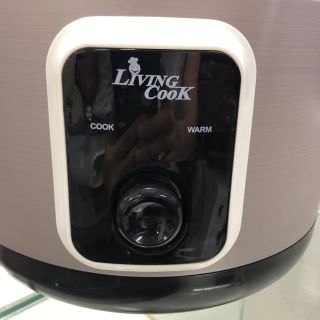 Nồi Cơm Điện LivingCook LC-638 2,2L hàng chính hãng