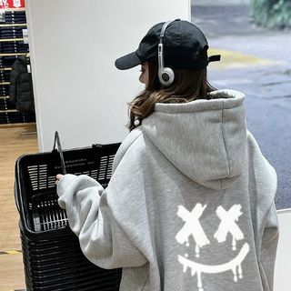 Áo hoodie phản quang trẻ trung, năng động form dưới 70kg
