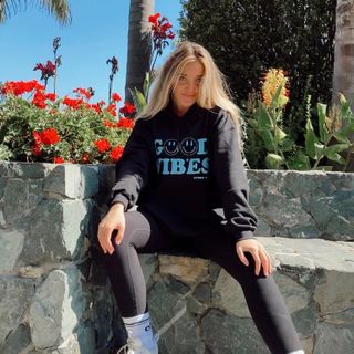 Áo hoodie goog vibes nỉ ngoại trẻ trung, năng động from dưới 70kg