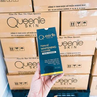 Sữa rửa mặt mầm gạo Queenie Skin 120gr