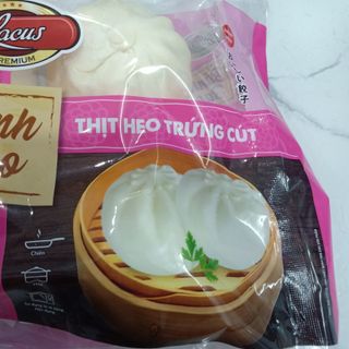 Bánh Bao Thịt Trứng Cút