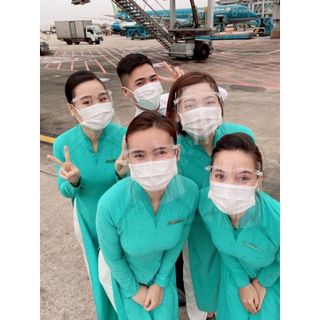 Kính bảo hộ chống giọt bắn