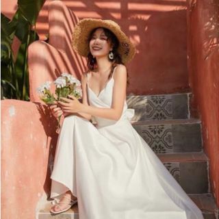 ĐẦM MAXI TRẮNG NƠ SAU