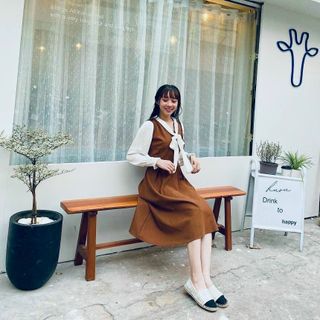 ĐẦM NÂU PHỐI TRẮNG