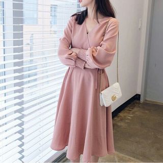 ĐẦM CARO FORM DÀI ĐAN DÂY EO