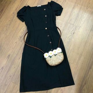 ĐẦM ĐEN CỔ VUÔNG FORM DÀI