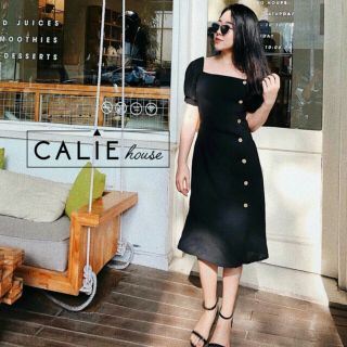 ĐẦM ĐEN CỔ VUÔNG FORM DÀI