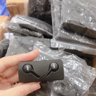 Tai nghe AKG ss S10+ hàng xịn logo trắng tặng núm cách âm Full Box