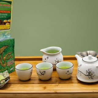 Trà xanh Thái Nguyên (Trà bắc thái nguyên) lon thiếc 100g (Chuẩn hương vị Trà Tân Cương Thái Nguyên nhất)