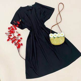 ĐẦM XẾP LI CÁNH DƠI 2 MÀU