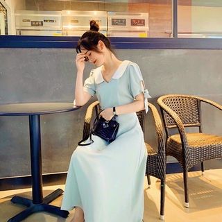 ĐẦM MINT CỔ TRẮNG