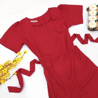 ĐẦM ĐỎ THẮT EO ĐUÔI CÁ