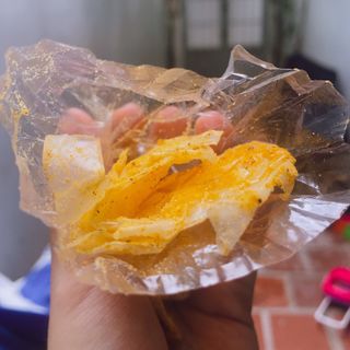 Bánh tráng dầu muối bột tuổi thơ