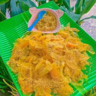Bánh tráng dầu muối bột tuổi thơ