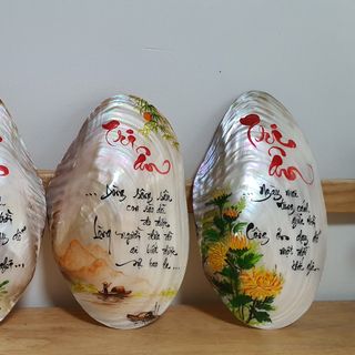 Vỏ trai khắc chữ thư pháp quà tặng ý nghĩa dành cho thầy cô