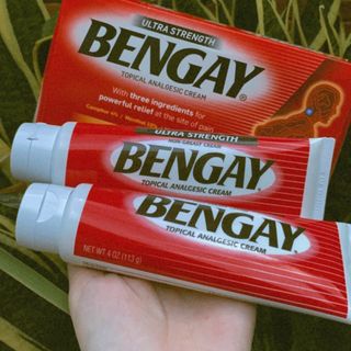 Kem xoa bóp BENGAY