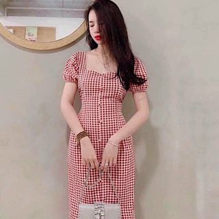 ĐẦM CARO ĐỎ CỔ VUÔNG