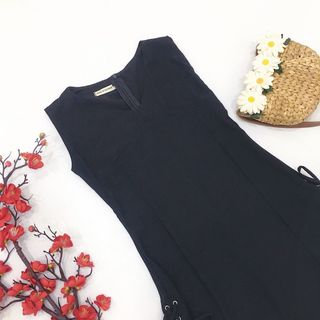 ĐẦM ĐEN MẮC CÁO