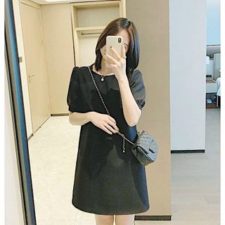 ĐẦM SUÔNG BASIC 2 MÀU ĐEN KEM