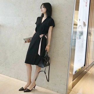 ĐẦM ĐEN PHỐI NƠ HỒNG