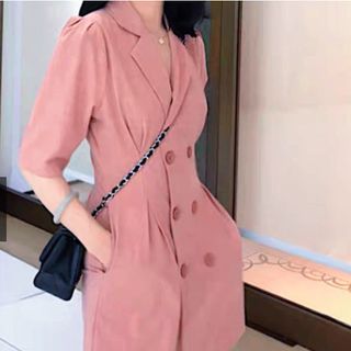 ĐẦM VEST HỒNG 6 NÚT