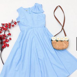 ĐẦM XANH FORM DÀI NƠ VAI