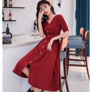 ĐẦM ĐỎ CỔ V FORM DÀI