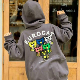 Áo hoodie in cú mèo trẻ trung, năng động