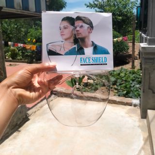 Kính FACE SaHIELD giá rẻ, chất lượng.