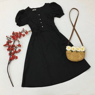 ĐẦM BASIC NÚT TRẮNG 2 MÀU