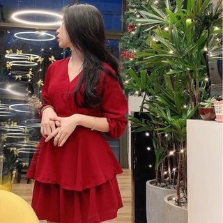ĐẦM ĐỎ TẦNG THẮT EO