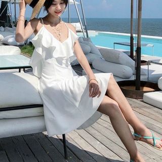 ĐẦM TRẮNG CỔ BÈO ĐAN DÂY SAU