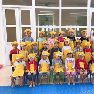 sỉ 100 bộ tạp dề bé mầm non