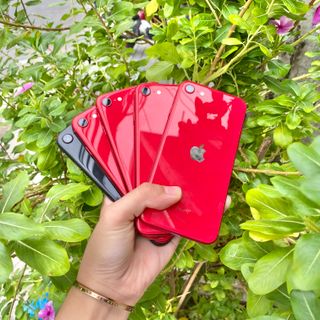 Iphone SE 2020 lock 64gb ( APPLEPEN)