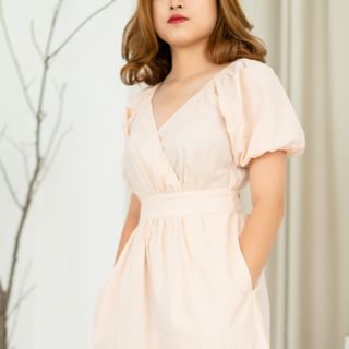 Đầm linen cổ tim