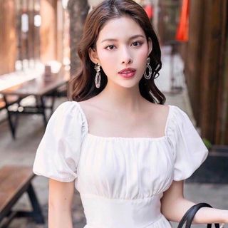 ĐẦM TRẮNG CỔ VUÔNG FORM DÀI