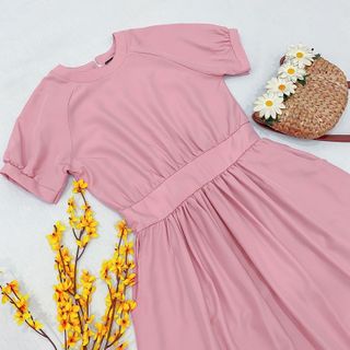 ĐẦM HỒNG FORM DÀI BO EO