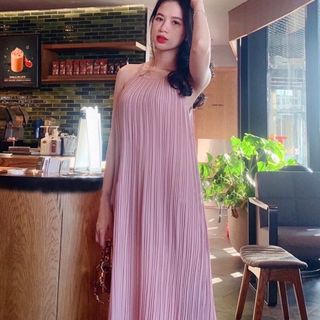 ĐẦM YẾM DẬP LI HỒNG
