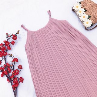 ĐẦM YẾM DẬP LI HỒNG