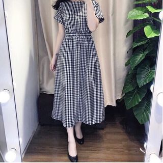 ĐẦM CARO FORM DÀI KÈM ĐAI